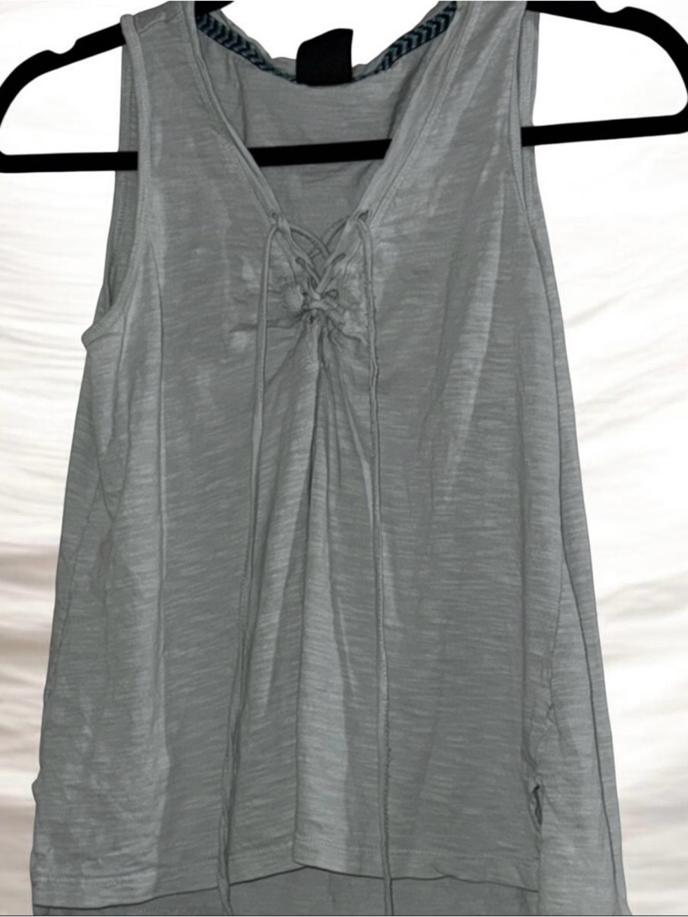 Far West Sleeveless Lace-Up V-Neck Tank Top in Mint Size S